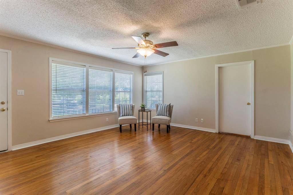 Weatherford, TX 76088,2710 Mineral Wells Highway