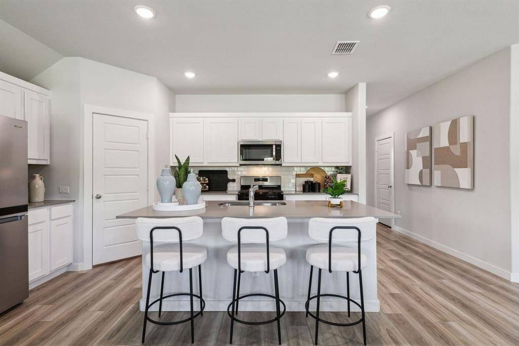 Lavon, TX 75166,751 Water View Drive