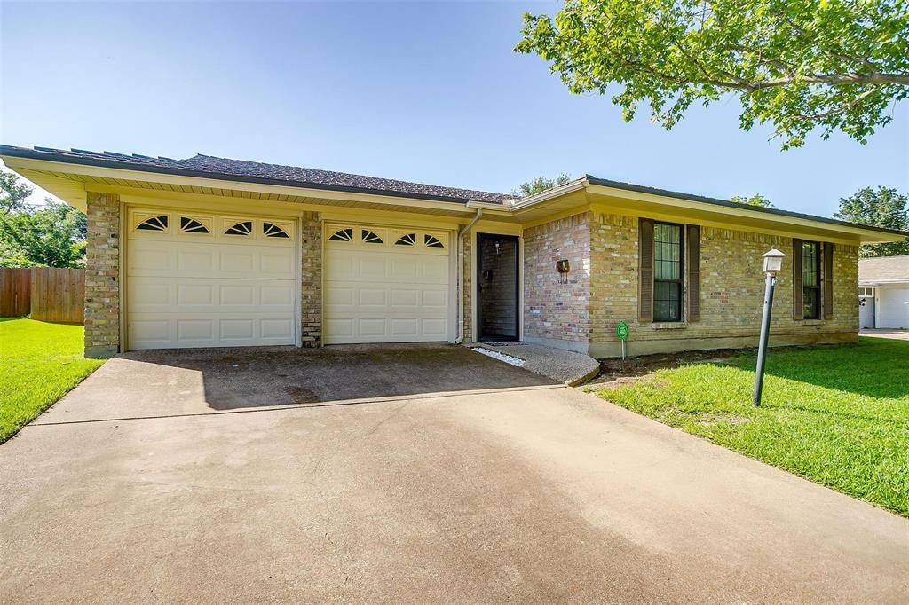 Fort Worth, TX 76133,6417 Winifred Drive