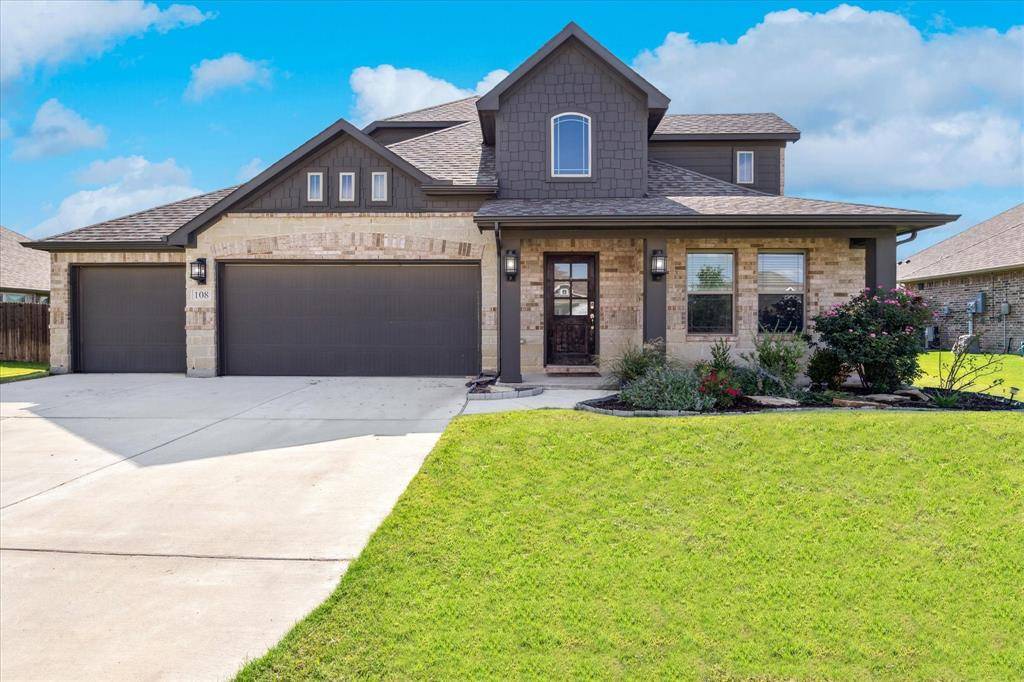 108 Dorothy Court, Pilot Point, TX 76258