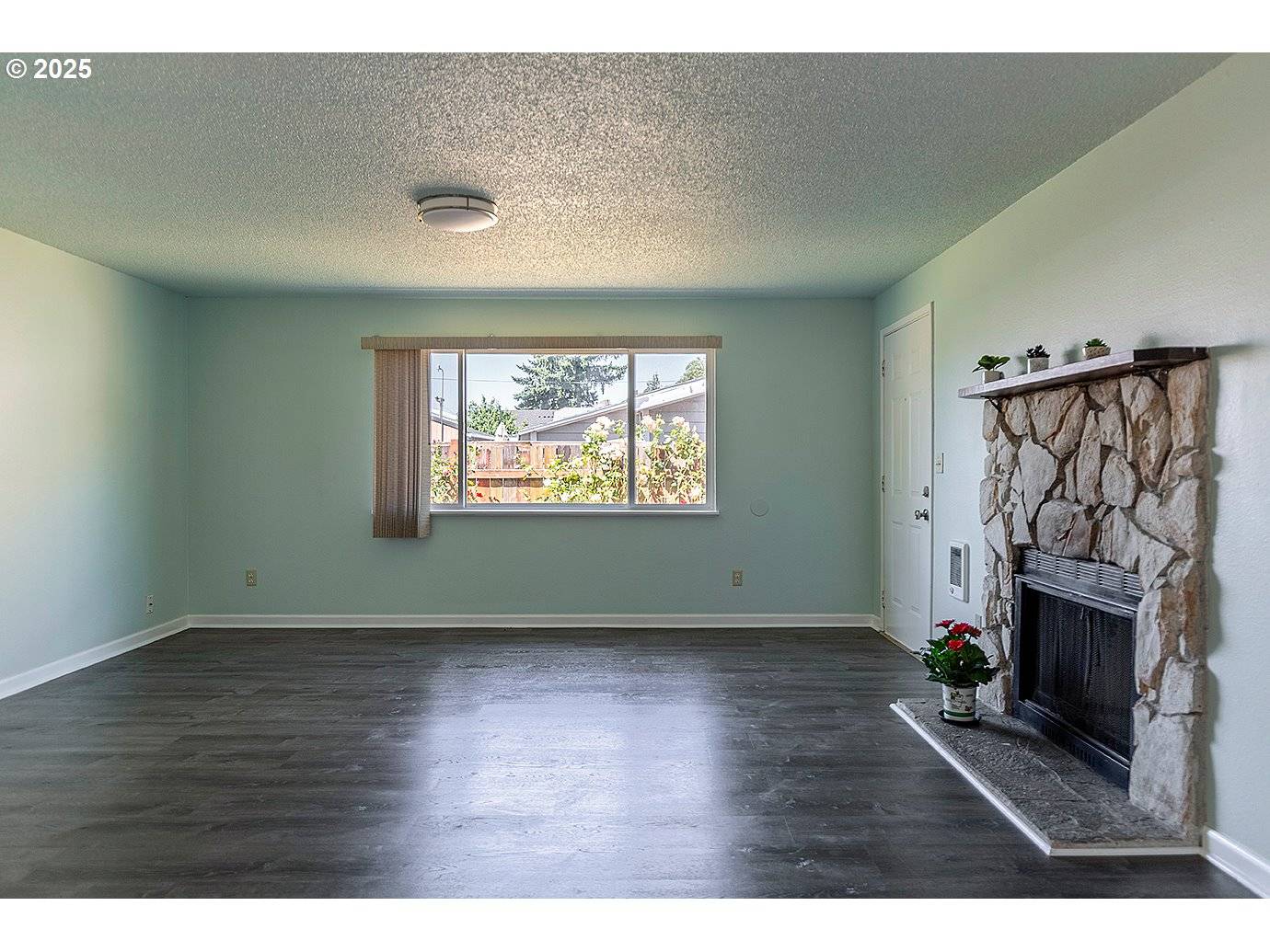 Portland, OR 97266,6331 SE 83rd AVE