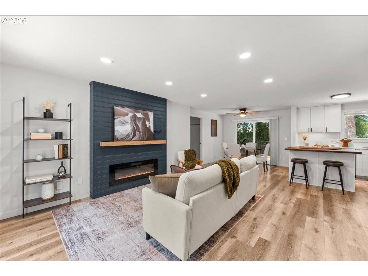 Gresham, OR 97080,1761 SW LILLYBEN AVE