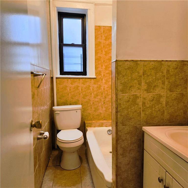 Brooklyn, NY 11212,309 Rockaway Pkwy
