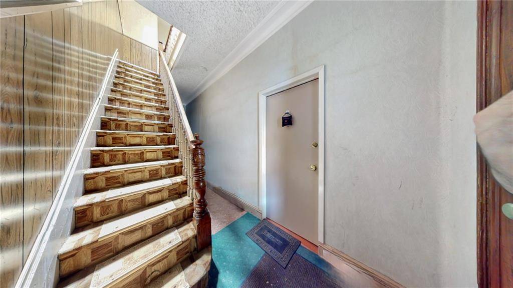 Astoria, NY 11103,32-87 38th ST