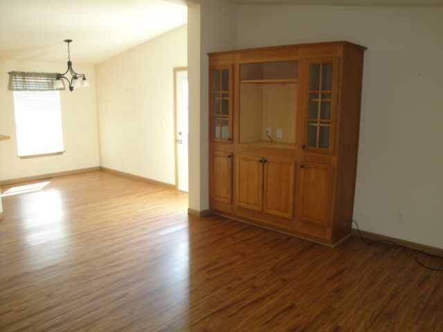 Lethbridge, AB T1K 7J3,3011 32 AVE S