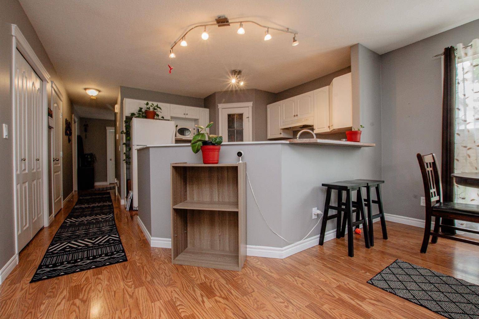 Grande Prairie, AB T8W 2W6,246 Pinnacle DR