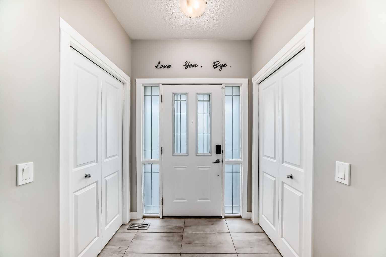 Airdrie, AB T4B 4E4,125 Midtown CT SW