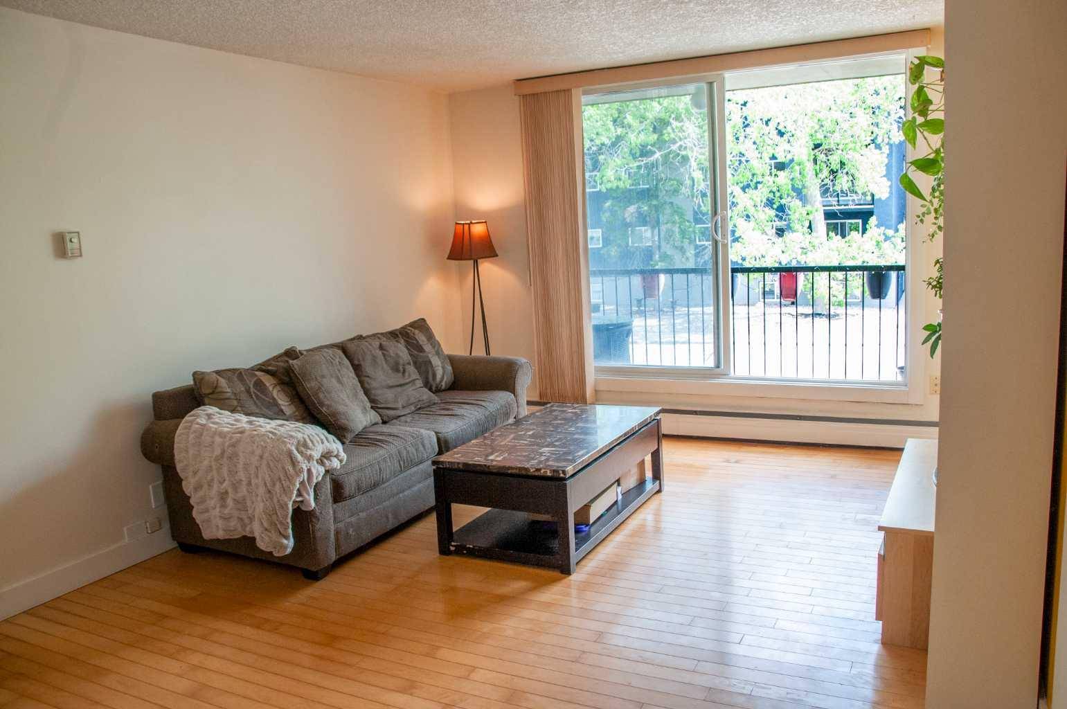 Calgary, AB T2N 0E6,934 2 AVE NW #205