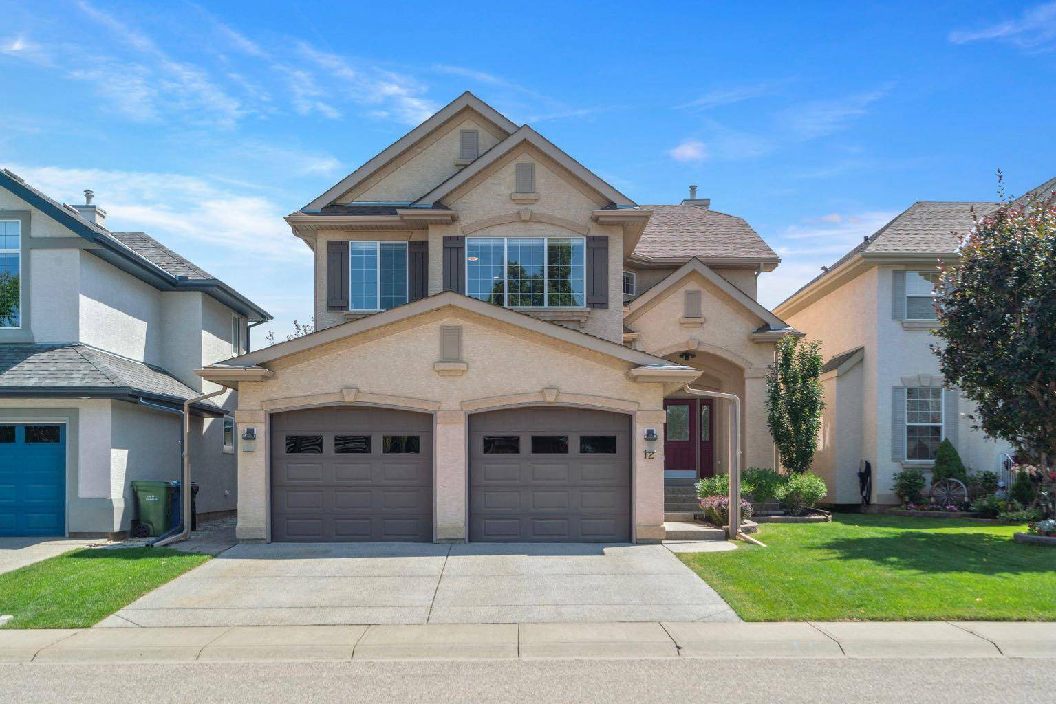 12 Cranleigh CT Southeast, Calgary, AB T3M 1C9
