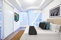 Toronto C08, ON M4W 1A9,1 Bloor ST E #421