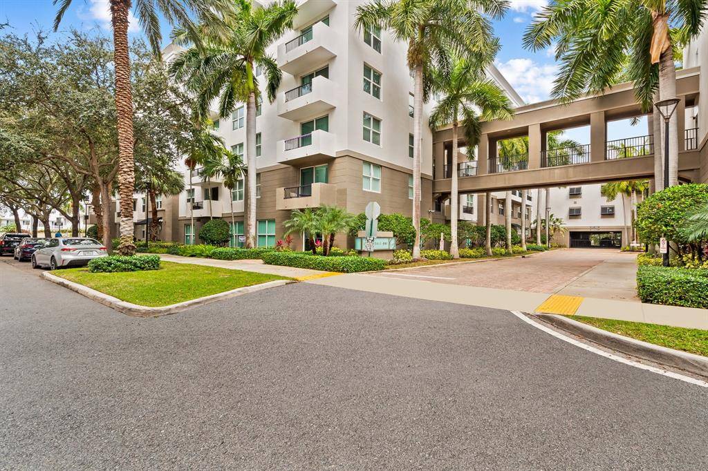 2401 NE 65th St #312, Fort Lauderdale, FL 33308