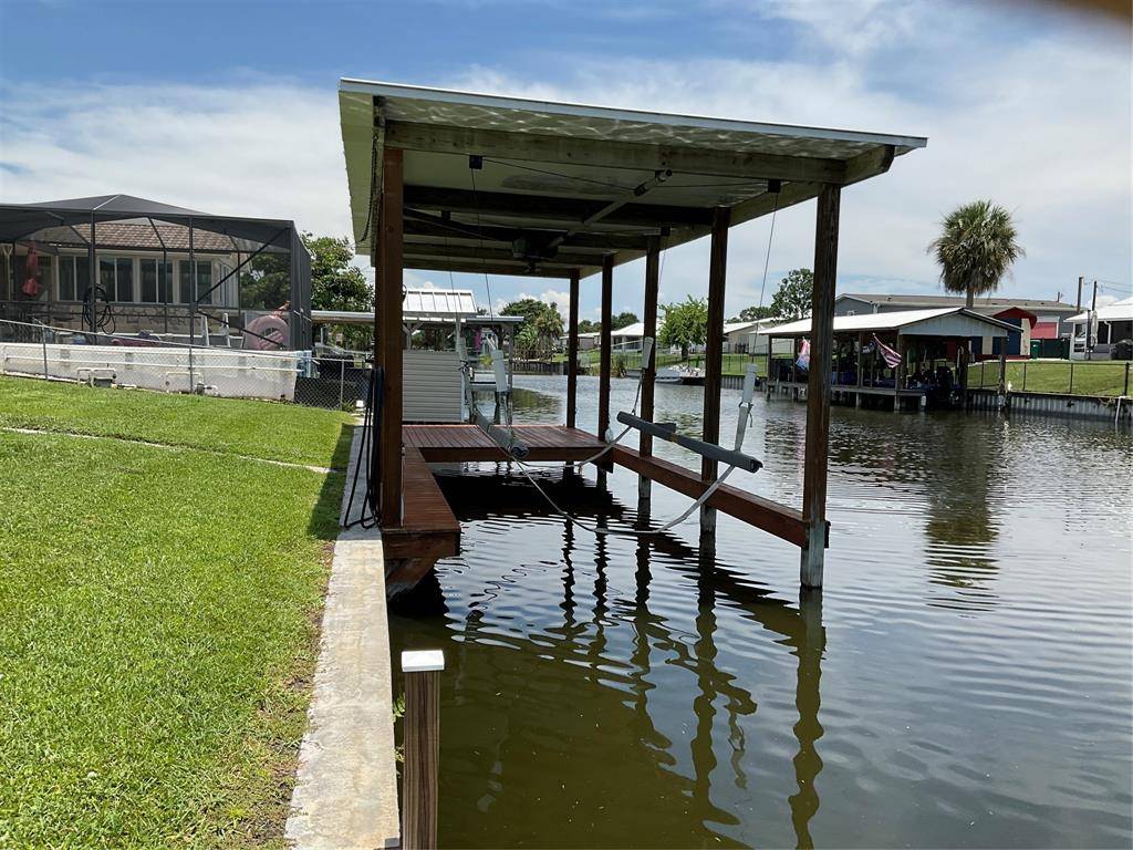 Okeechobee, FL 34974,2128 SE 32nd St