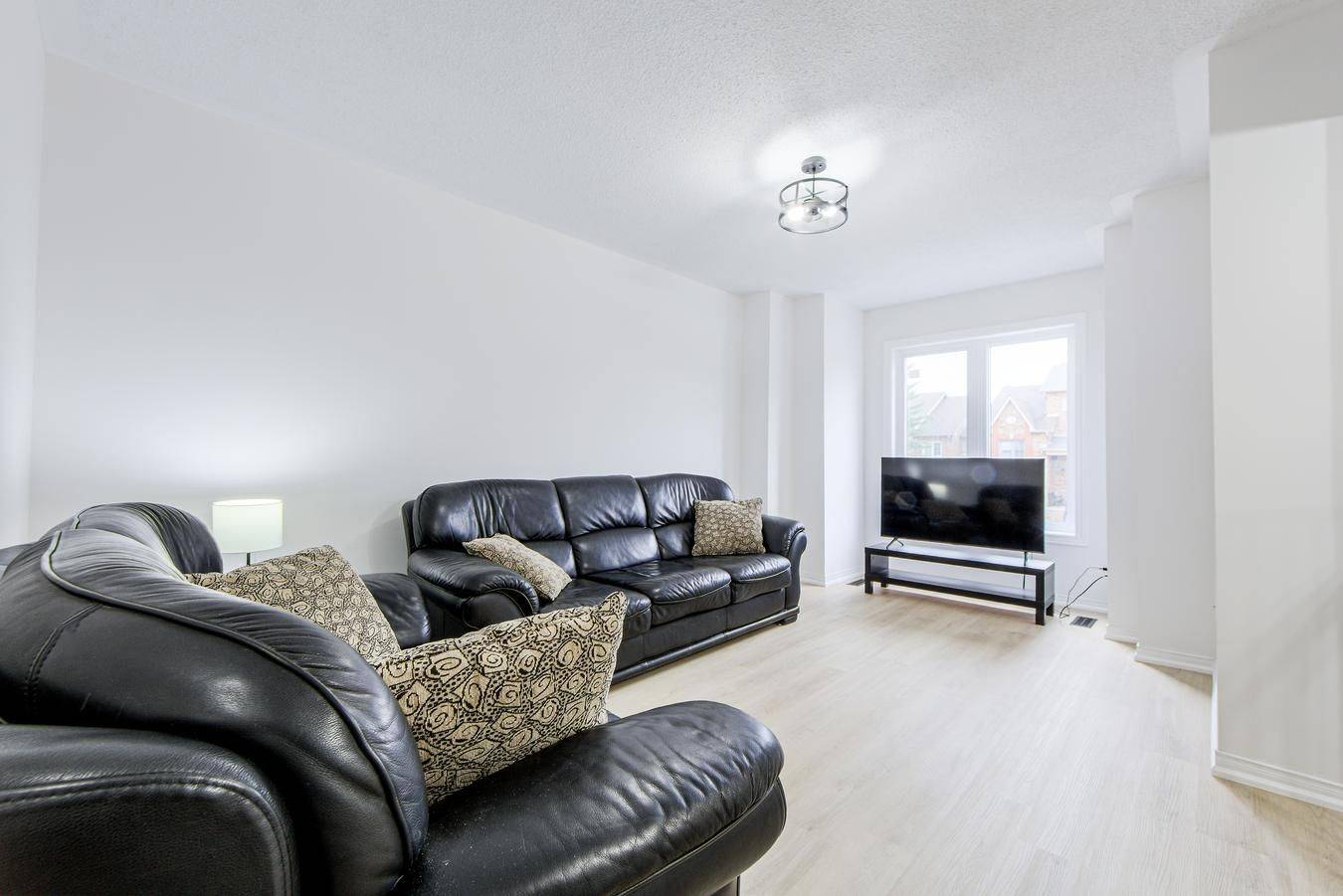 Vaughan, ON L6A 2C7,26 Kelso CRES