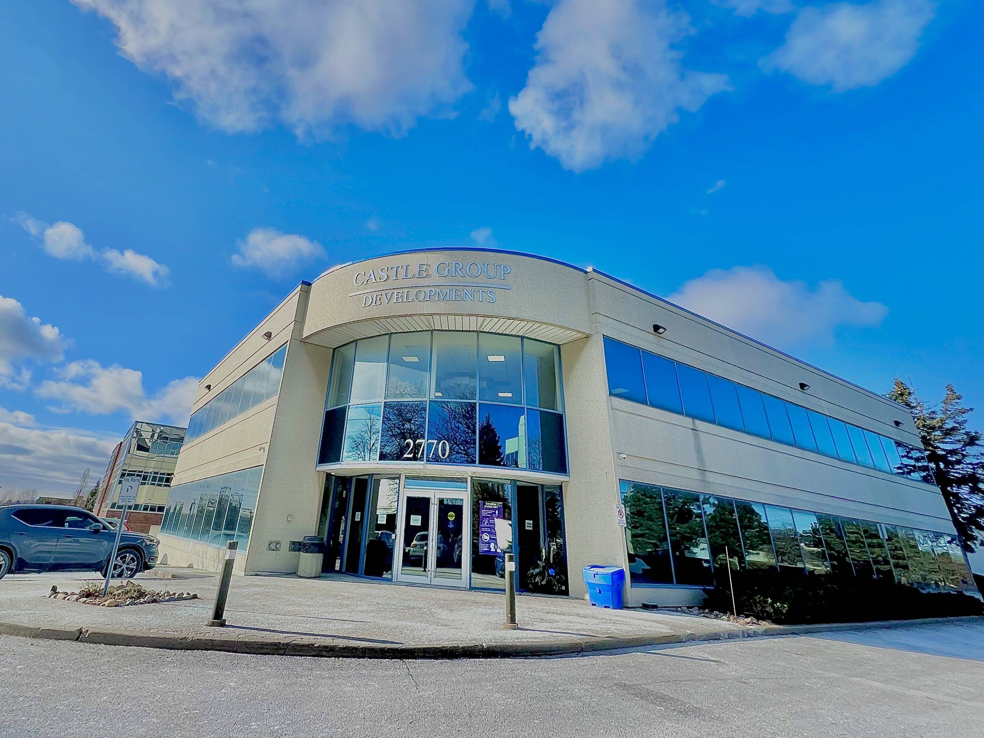 2770 14th AVE #204, Markham, ON L3R 0J1
