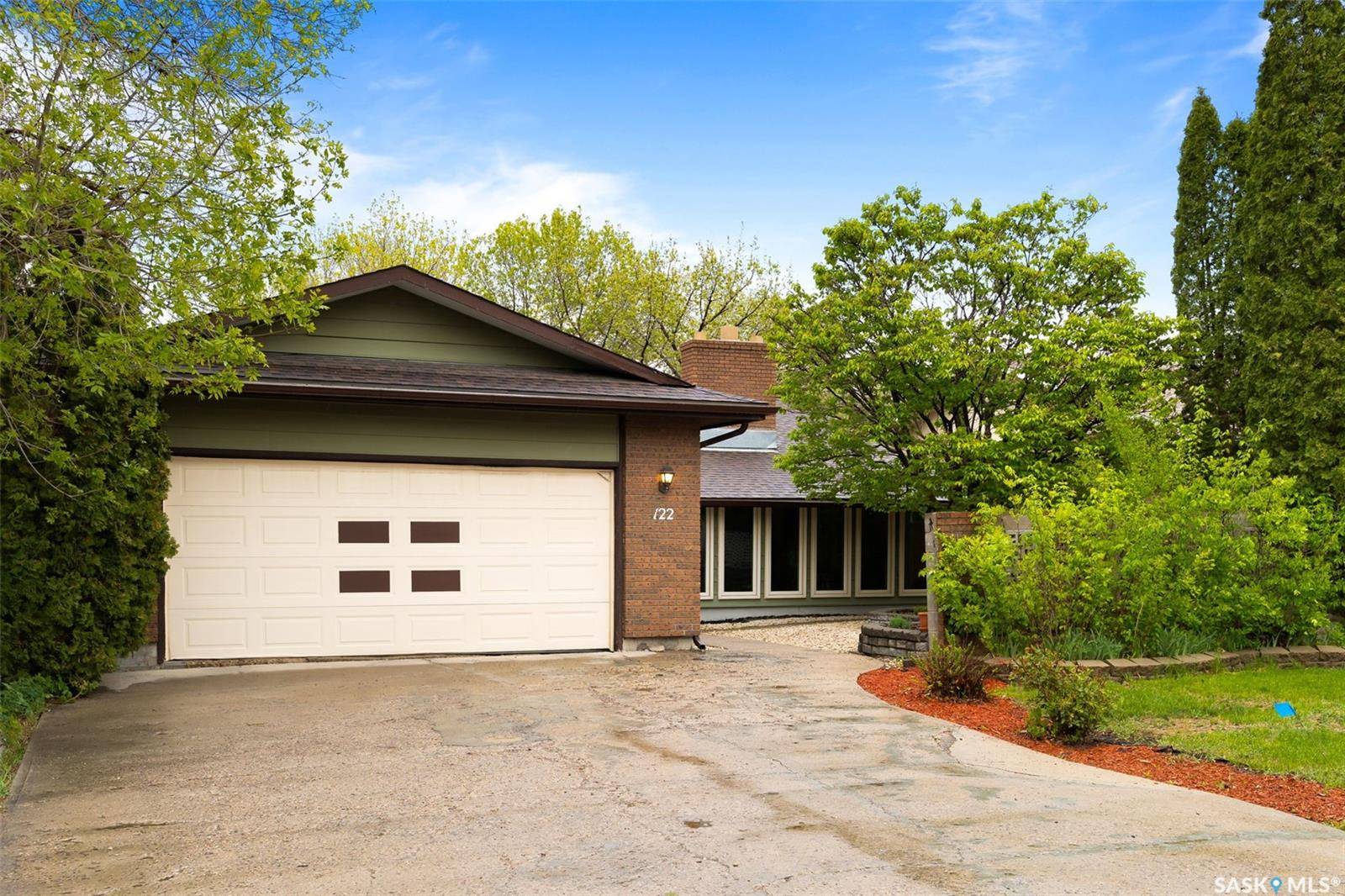 122 Michener DRIVE, Regina, SK S4V 0G8