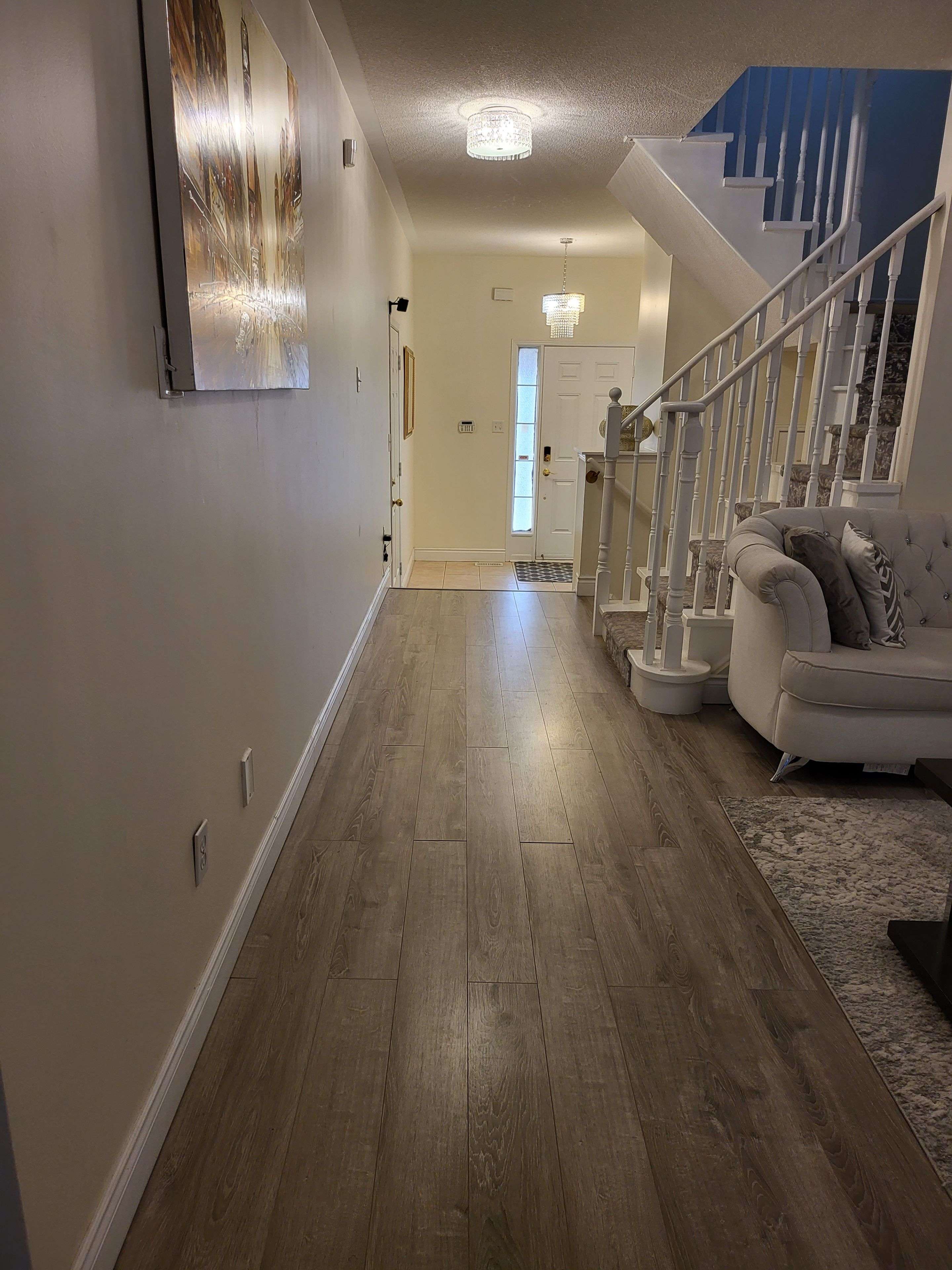 Brampton, ON L7A 0K7,19 Albery RD