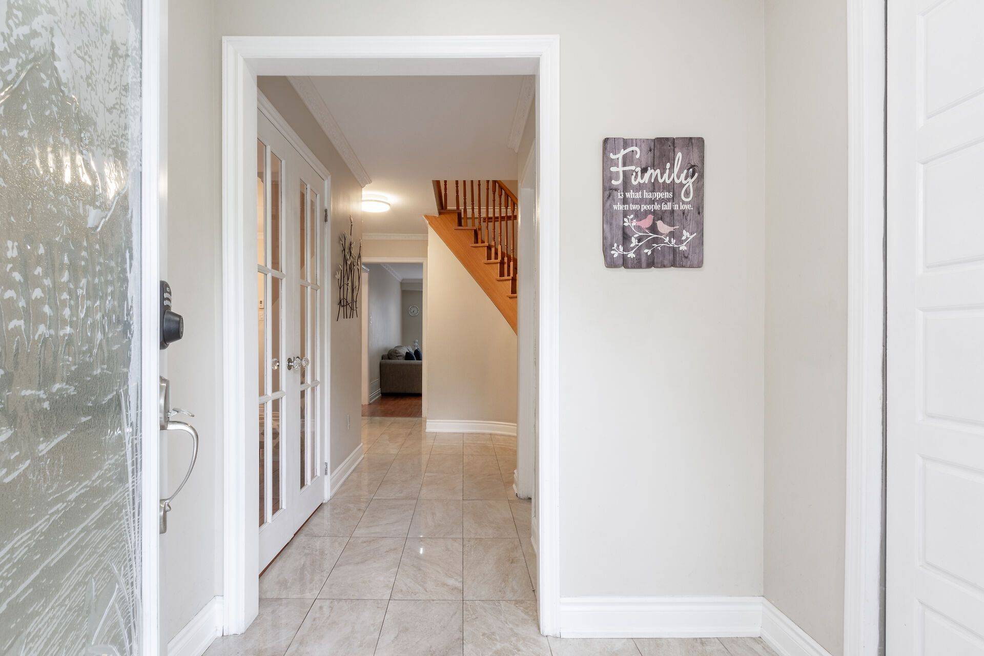 Mississauga, ON L5M 3Y8,1536 Kirkrow CRES