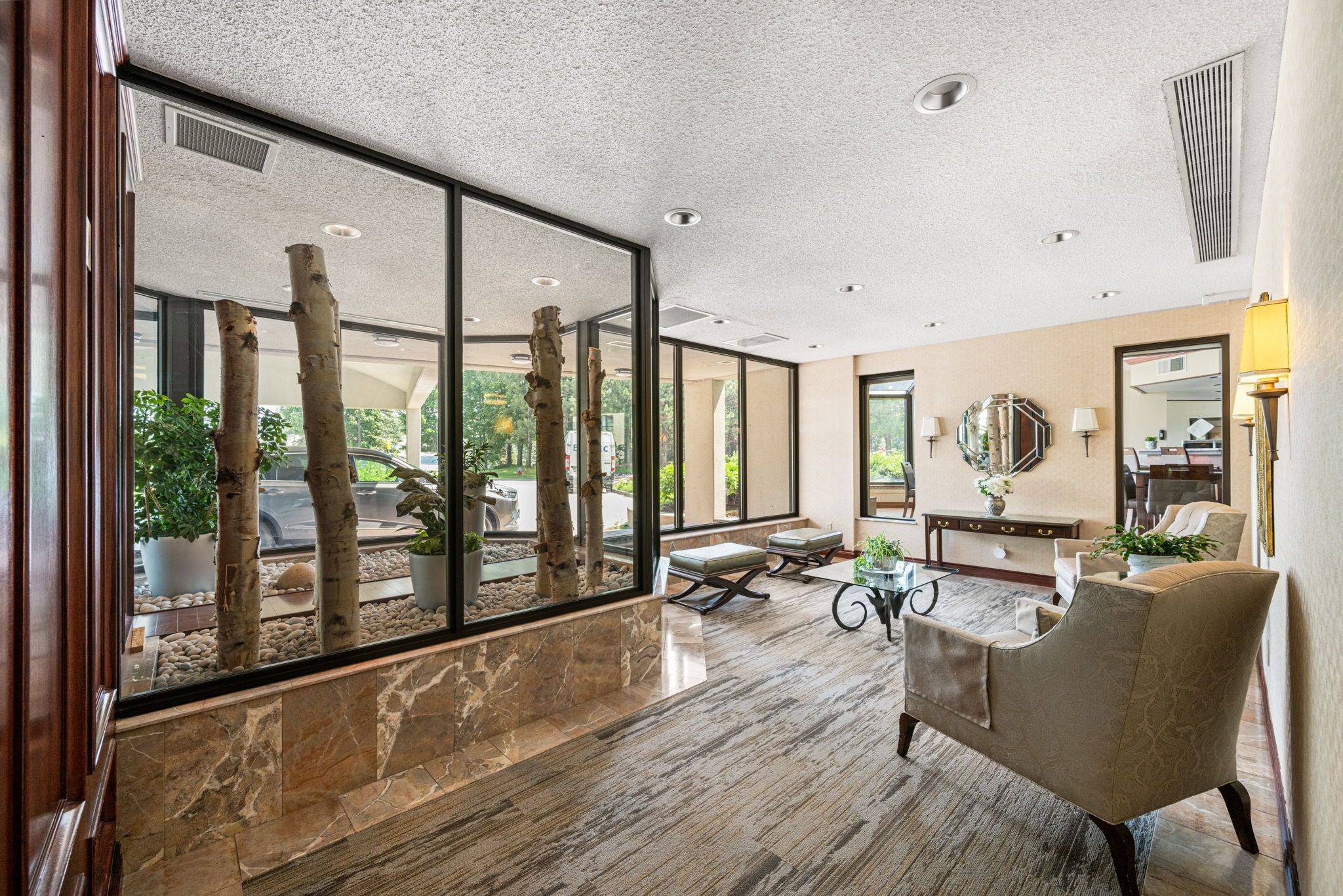 Alta Vista And Area, ON K1G 4X5,1510 Riverside DR #401