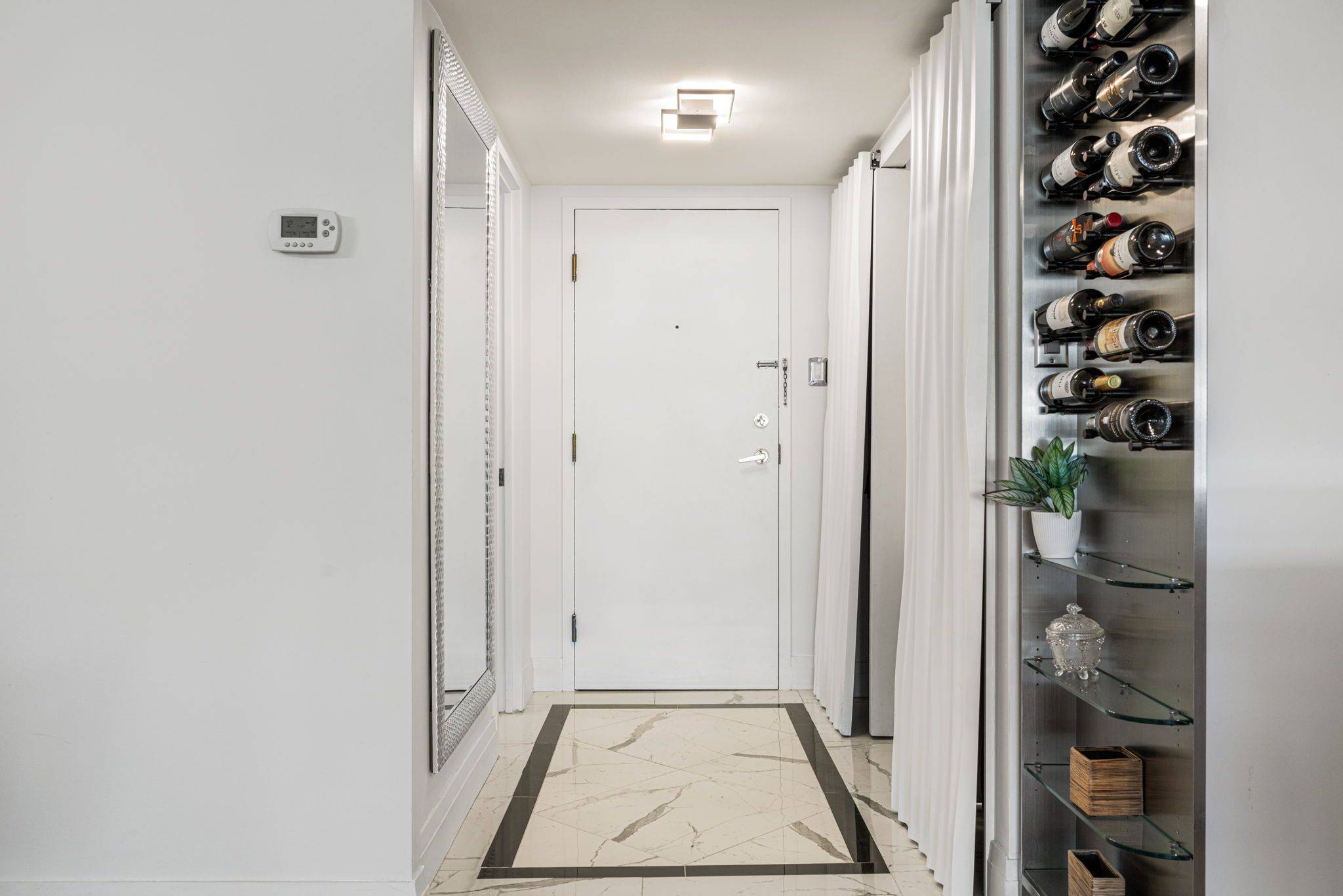 Alta Vista And Area, ON K1G 4X5,1510 Riverside DR #401