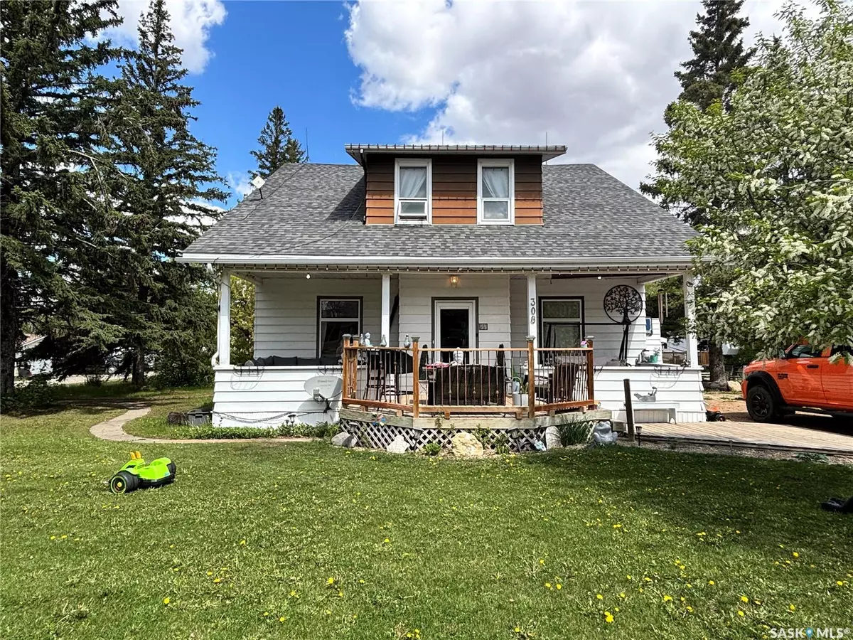 Drake, SK S0K 1H0,308 Norreys STREET