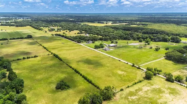 Quinlan, TX 75474,5580 (Lot 8) County Road 3521