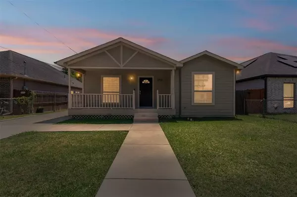 Dallas, TX 75212,3710 Harlingen Street