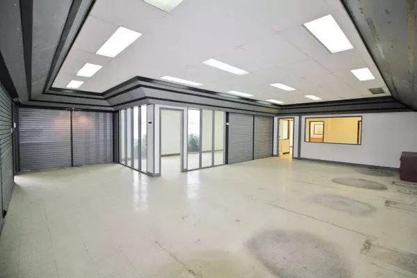Calgary, AB T2E 6V8,3501 23 ST NE #Unit 111