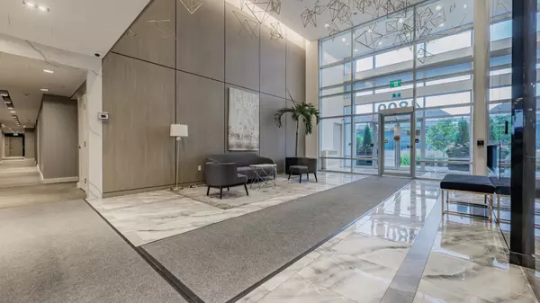 Vaughan, ON L4L 1H8,4800 Highway 7 RD #119