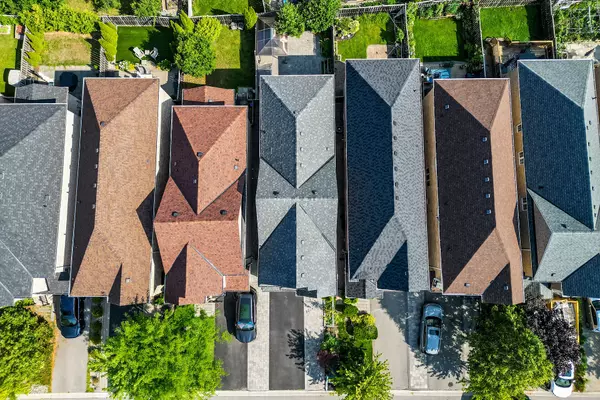 Vaughan, ON L6A 0T2,171 Carrier CRES