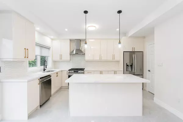 Innisfil, ON L0L 1L0,3B George ST