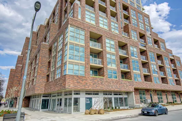 1787 St. Clair AVE W #309, Toronto W03, ON M6N 0B7