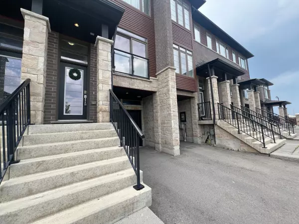 Hamilton, ON L8J 0L8,30 Time Square BLVD #197