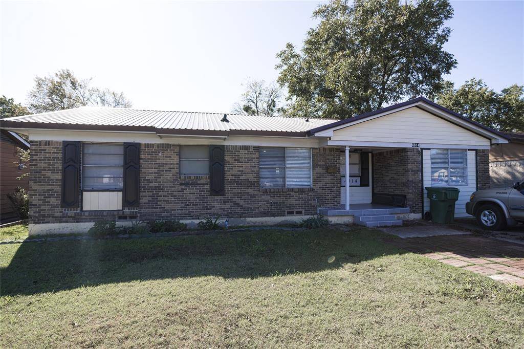 4014 W Walnut Street,  Garland,  TX 75042