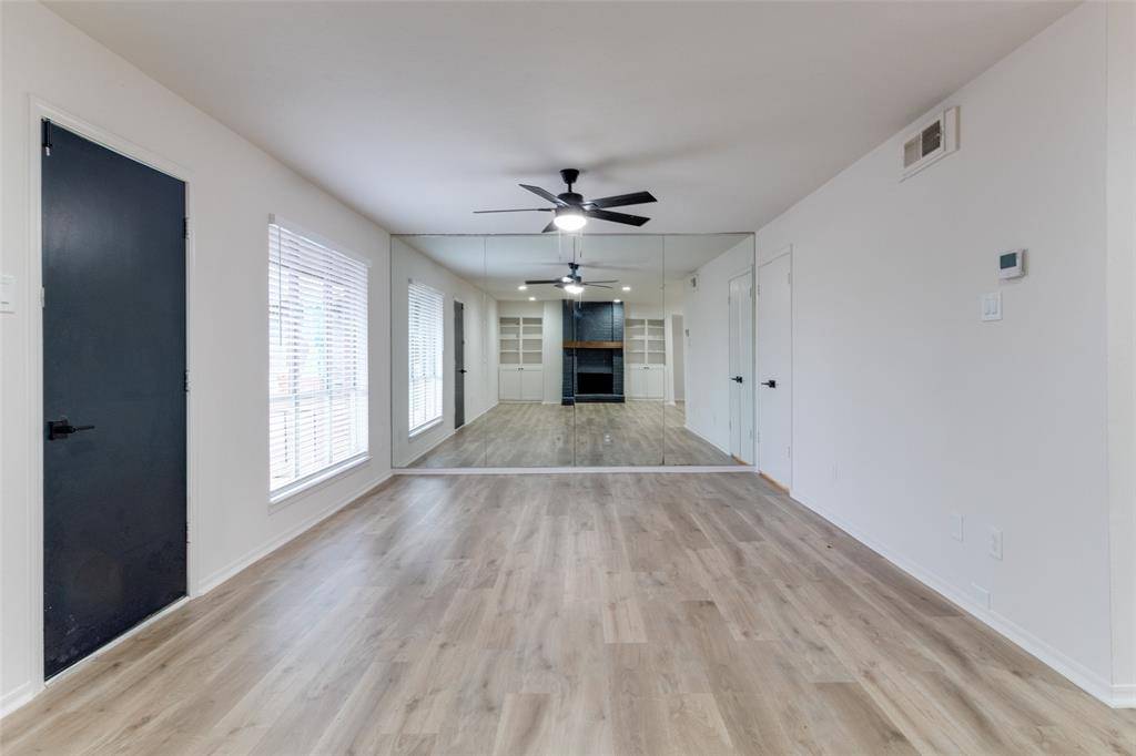 Dallas, TX 75230,10530 Stone Canyon Road #208