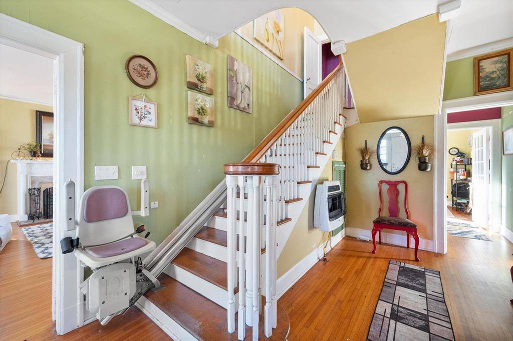 Kerens, TX 75144,300 5th Street