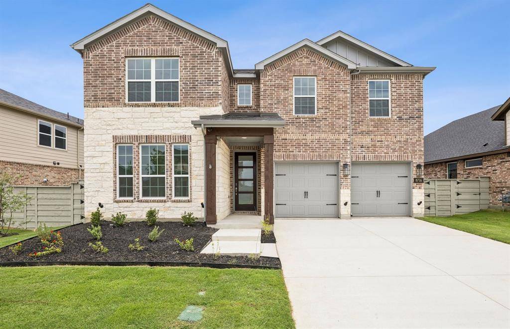 8716 Tallwood Lane, Justin, TX 76247
