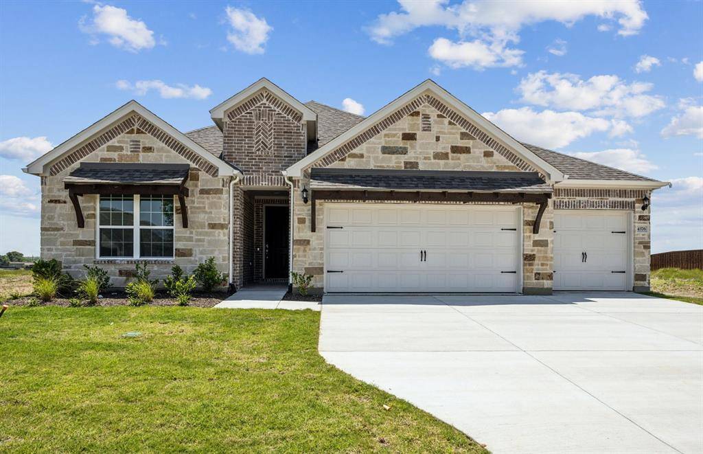 4376 Noble Lane, Midlothian, TX 76065