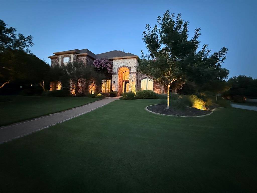Southlake, TX 76092,806 Ownby Lane