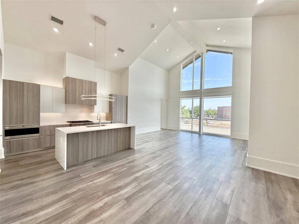 3525 Normandy Avenue #32, Highland Park, TX 75205