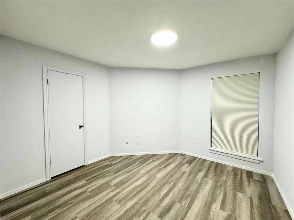 Dallas, TX 75243,9801 Walnut Street #108