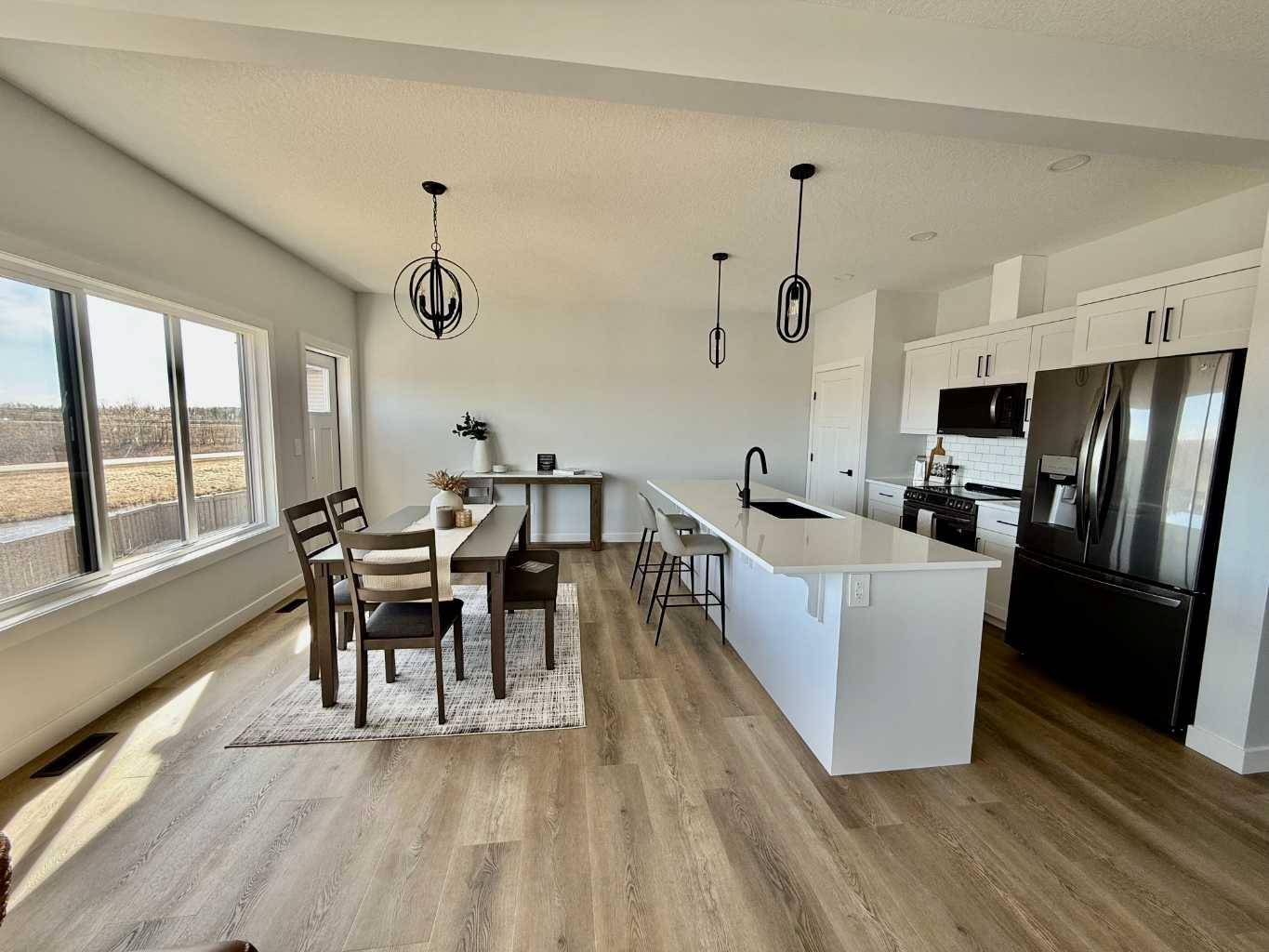 Grande Prairie, AB T8X 0J3,7045 85 ST