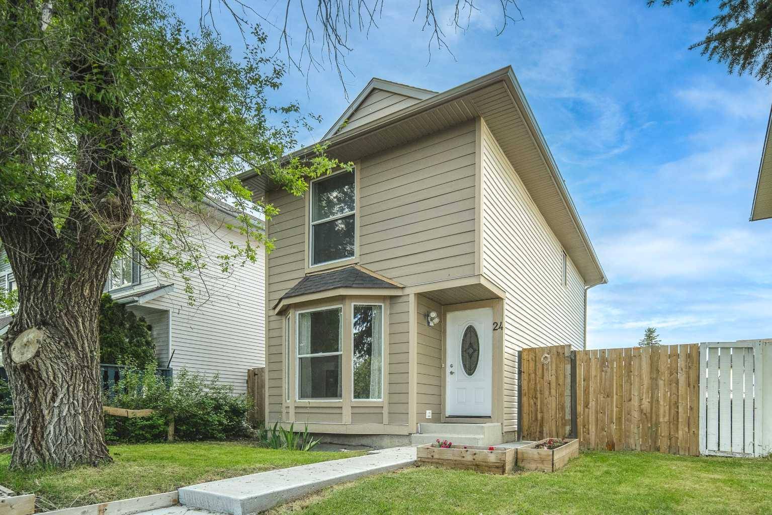 Calgary, AB T3A 4H9,24 Edgeburn CRES NW