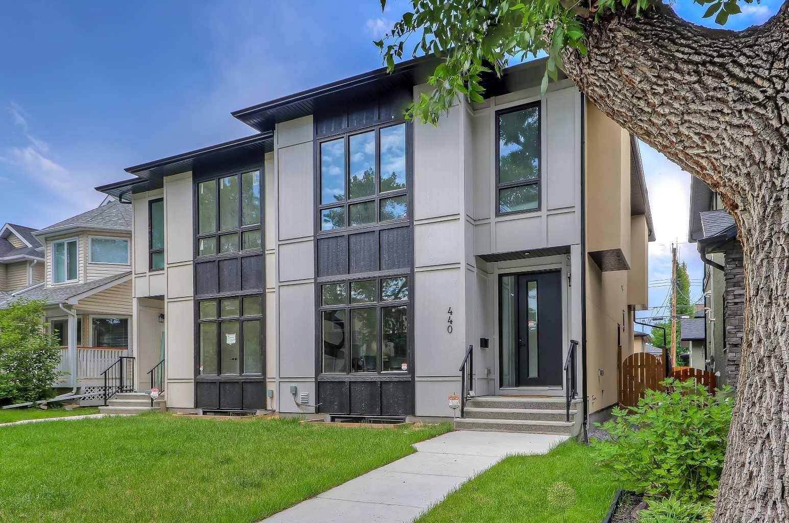 440 23 AVE NW, Calgary, AB T2M 1S4