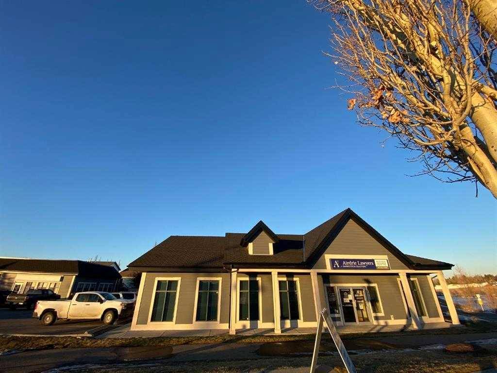 Airdrie, AB T4B 2R3,620 1 AVE Northwest #14