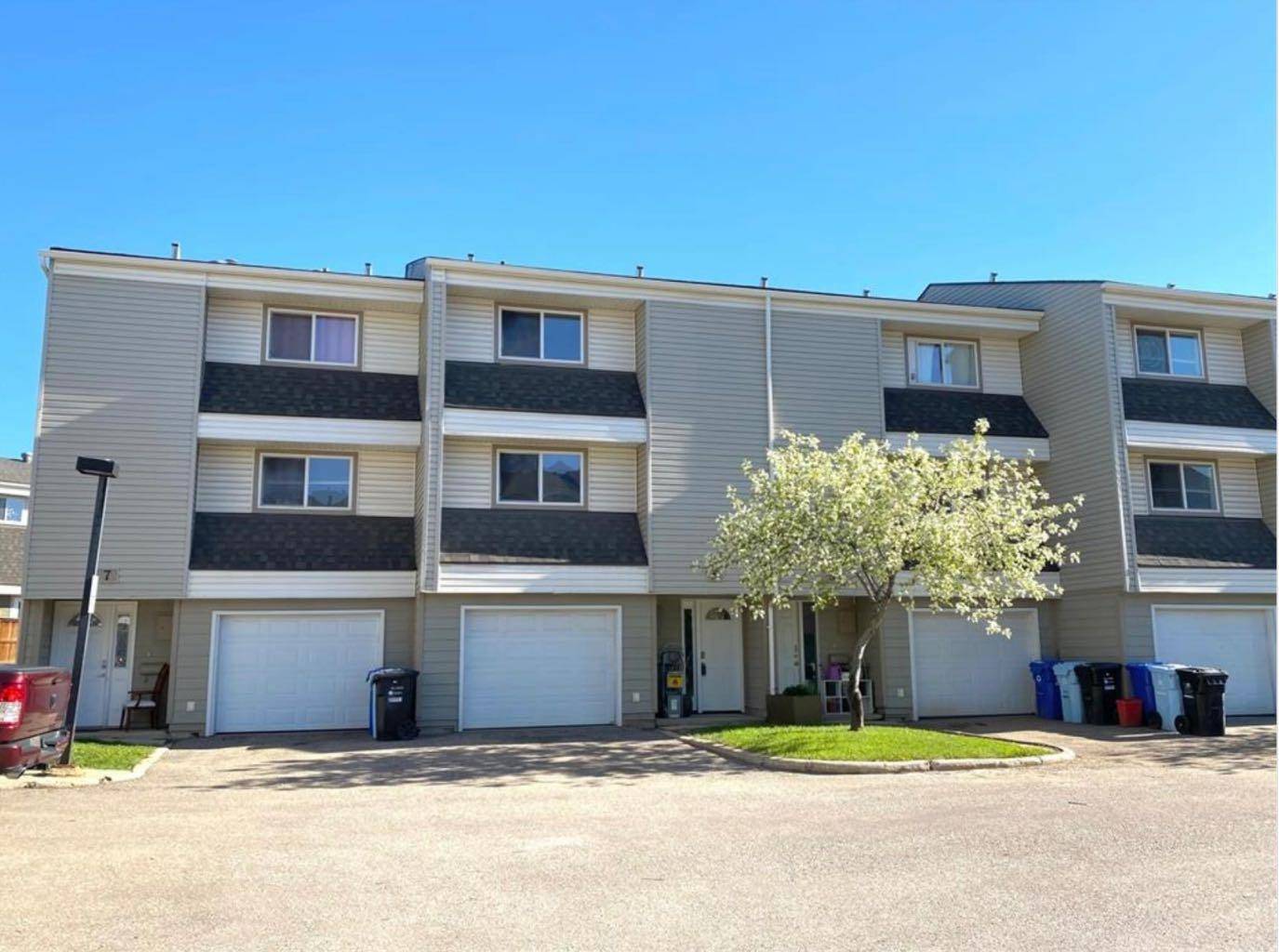 Fort Mcmurray, AB T9H 3S5,400 Silin Forest RD #6