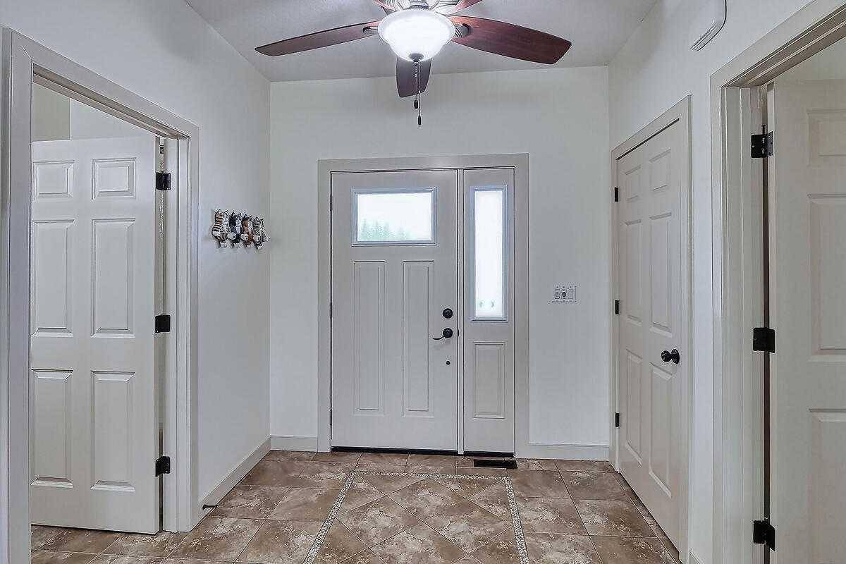 Rural Foothills County, AB T1S 7A5,290048 34 ST W