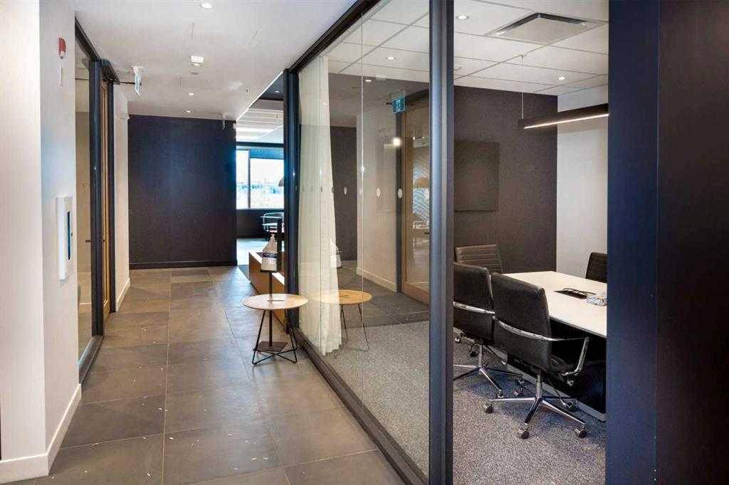 Calgary, AB T2E 8X3,7136 11 ST Northeast