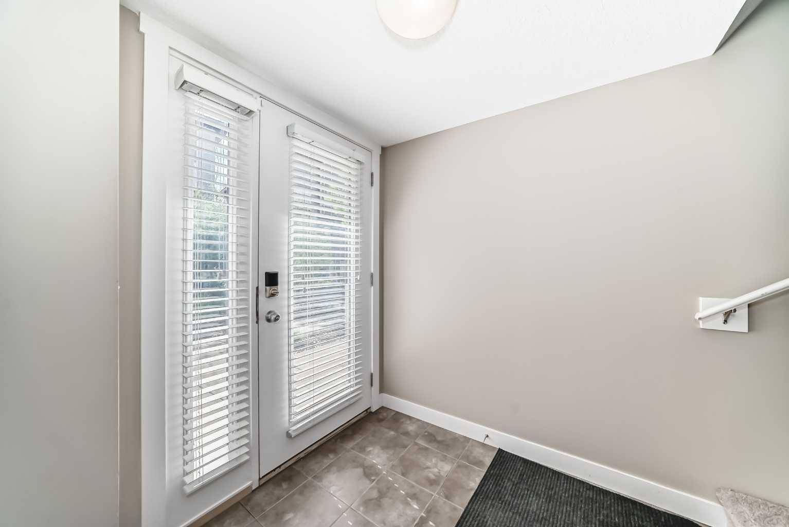 Calgary, AB T3N0L7,606 Skyview Point PL Northeast