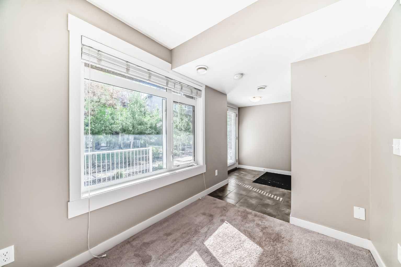 Calgary, AB T3N0L7,606 Skyview Point PL Northeast
