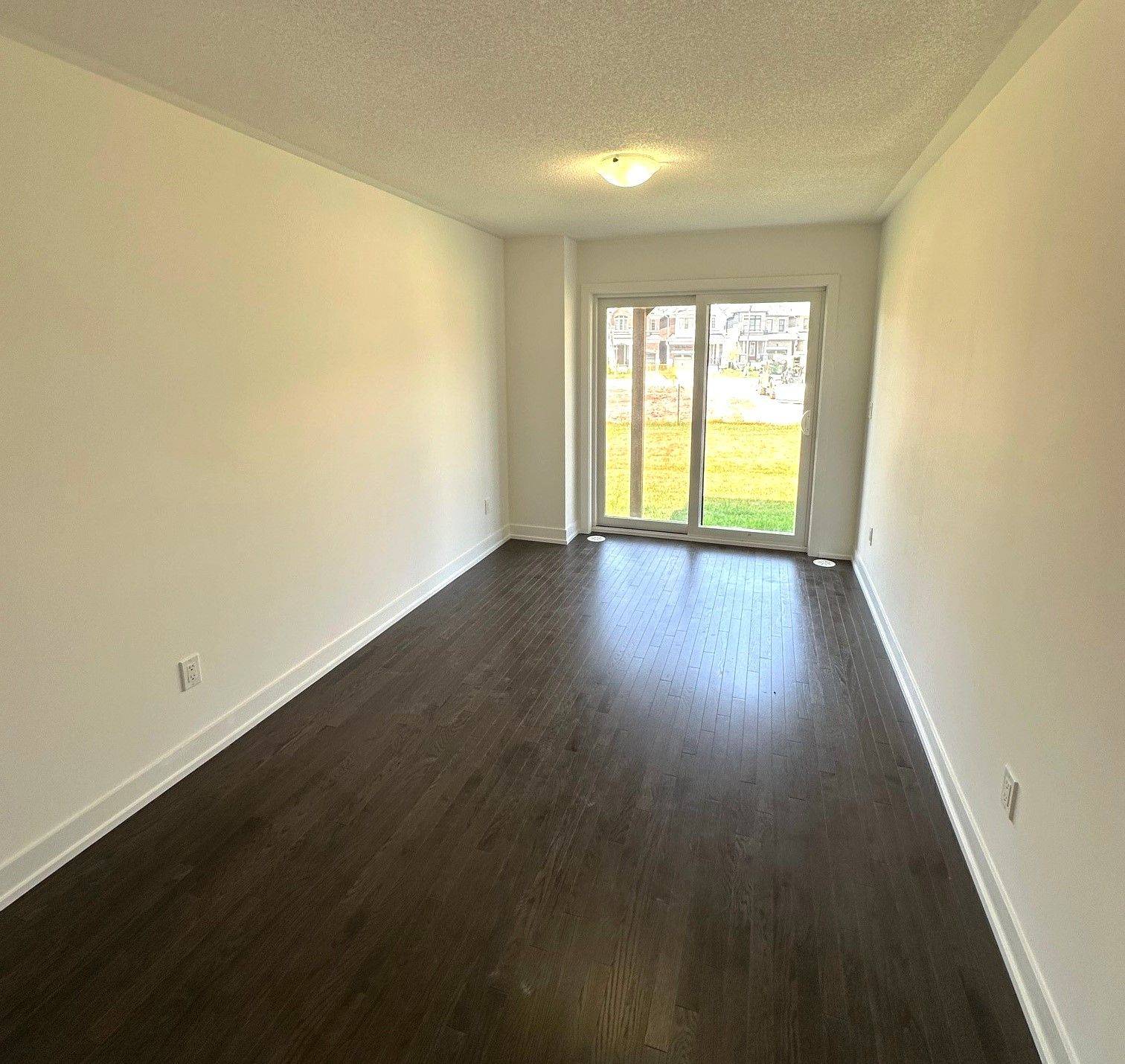 Whitby, ON L1N 5S4,50 Morrison CRES